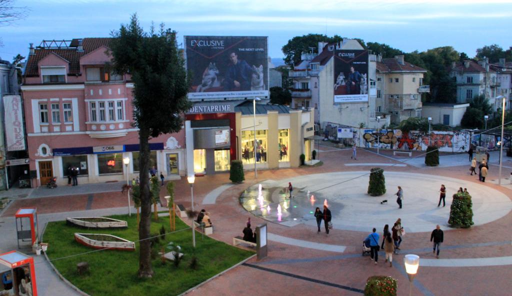 Diva Apartment Varna Exterior photo